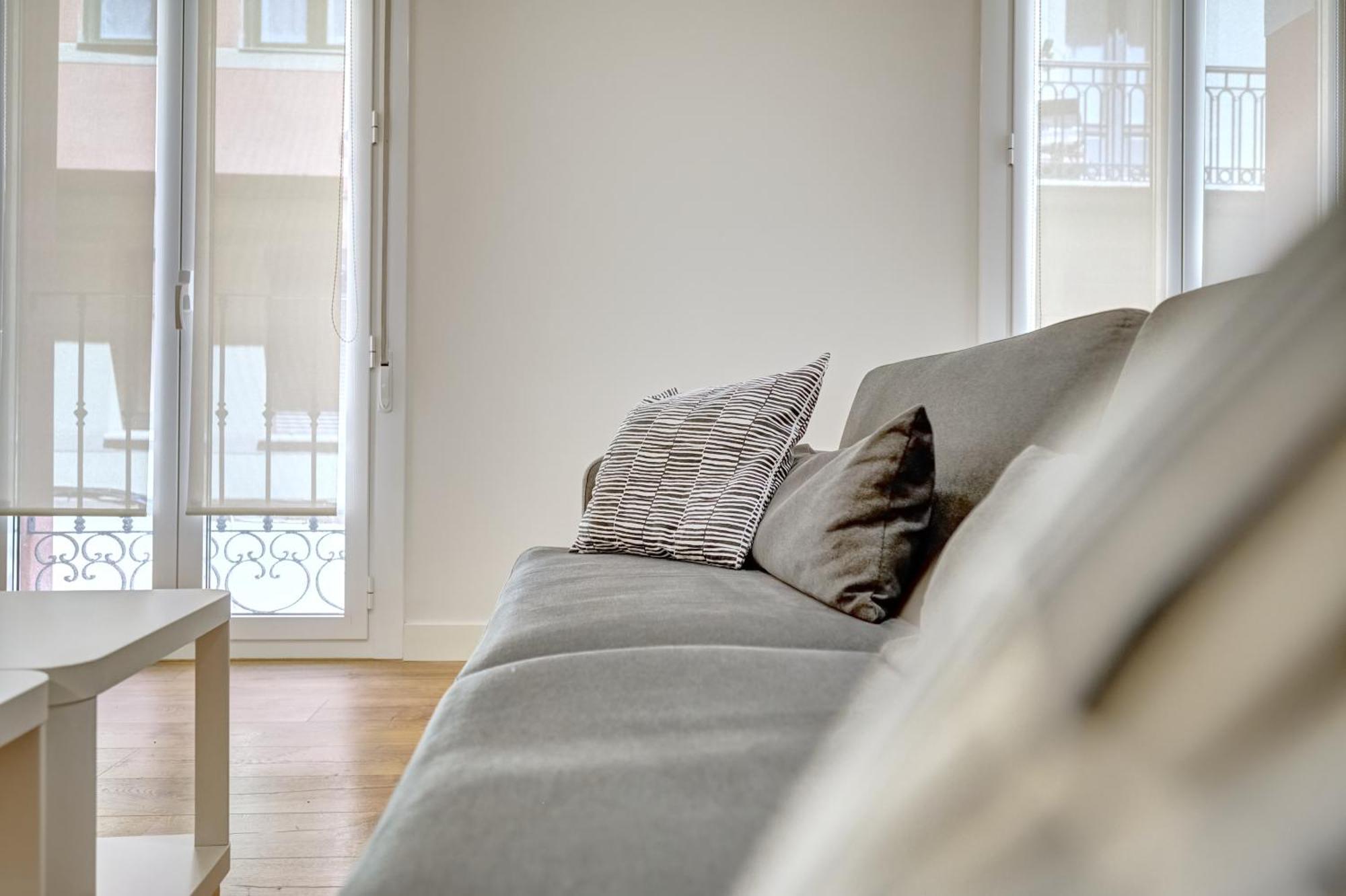 Apartamento Espolon By Clabao Logrono Exterior photo